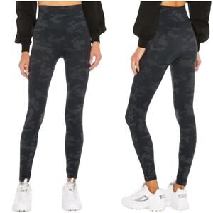 SPANX Women's Look At Me Now Slimming Shapewear Leggings Black Camo Size Small